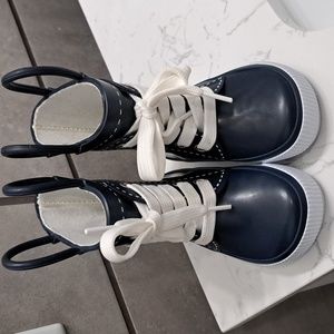 EUC- Western Chief Slip On Boots- sz 5 Toddler